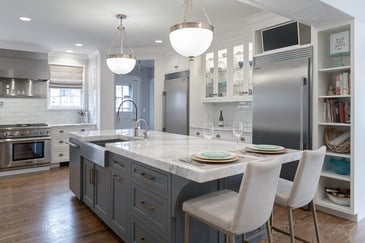 The Art of Mixing Materials in Your Kitchen Remodel | Chagrin River Company
